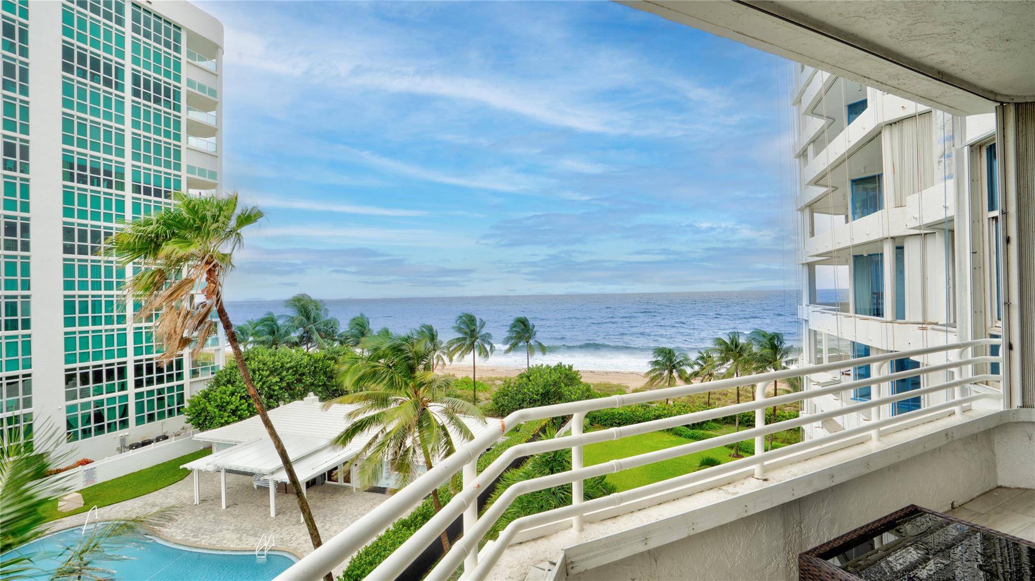 Corniche Condo - Residential