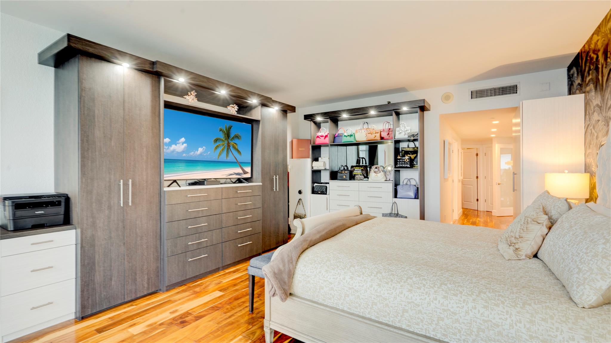 Corniche Condo - Residential