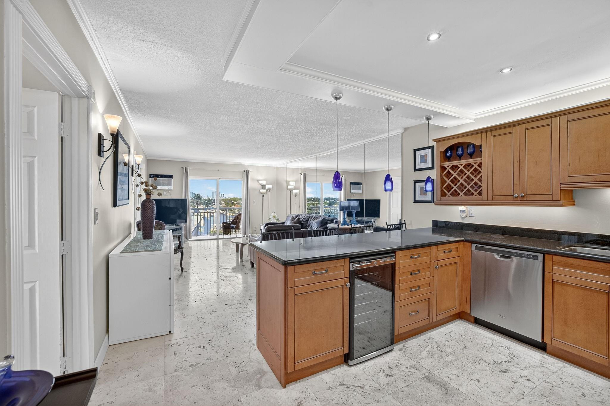 200 S Birch Road 908