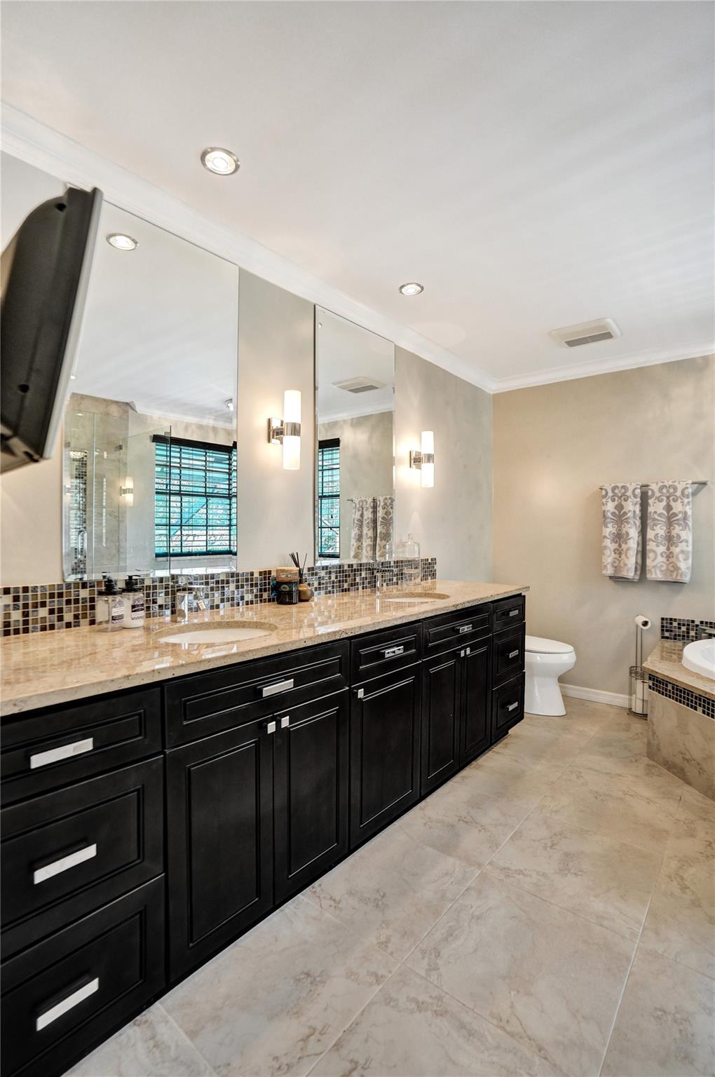 Embassy Lakes Ph II 141-4 - Residential