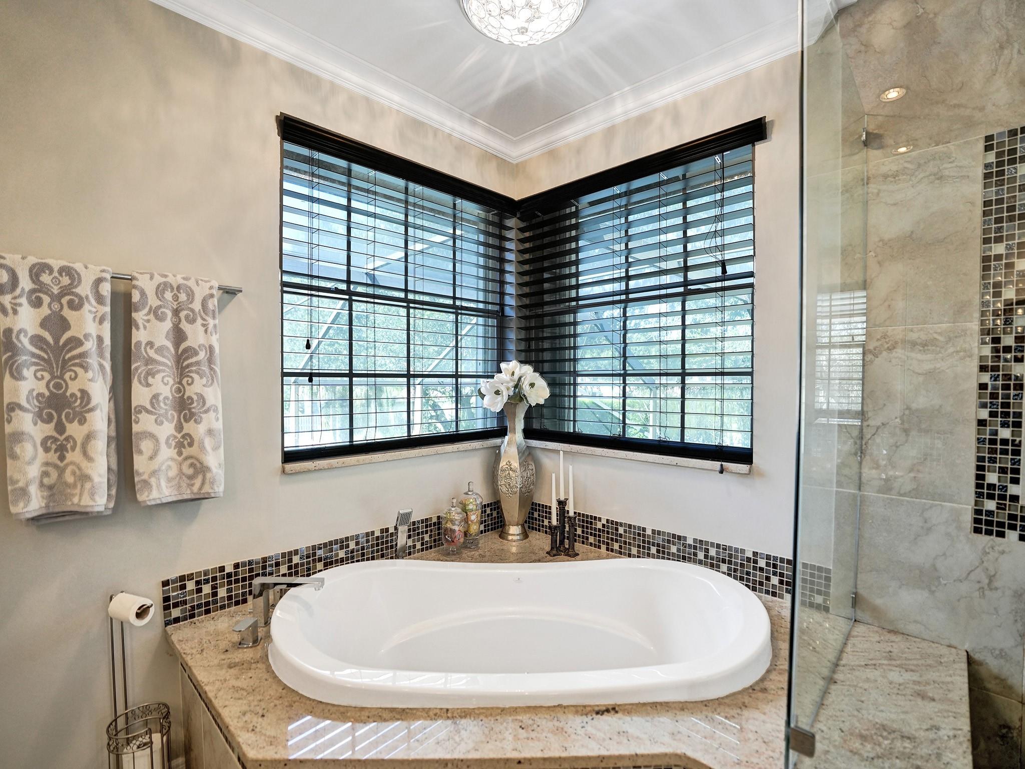 Embassy Lakes Ph II 141-4 - Residential