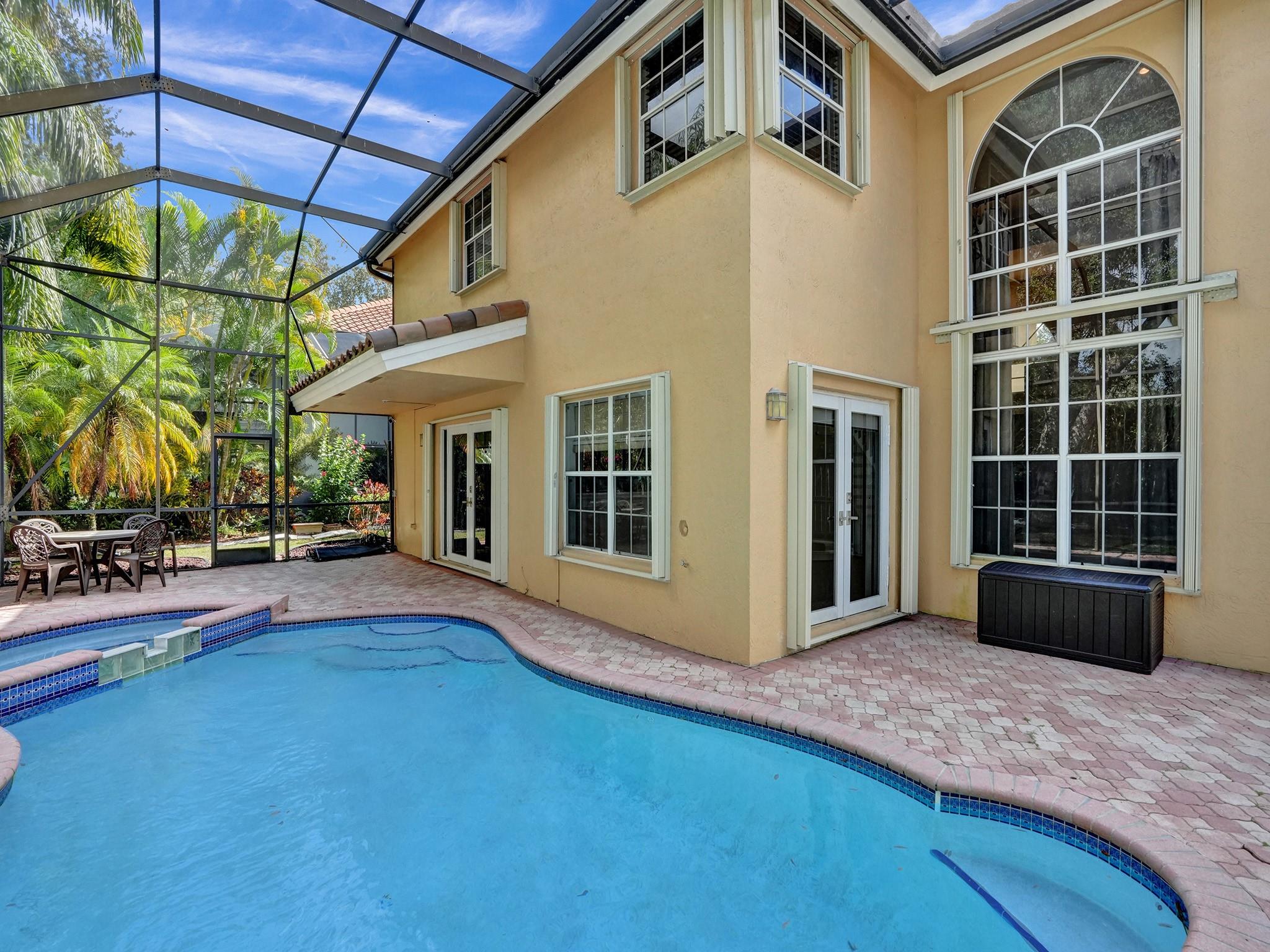 Embassy Lakes Ph II 141-4 - Residential