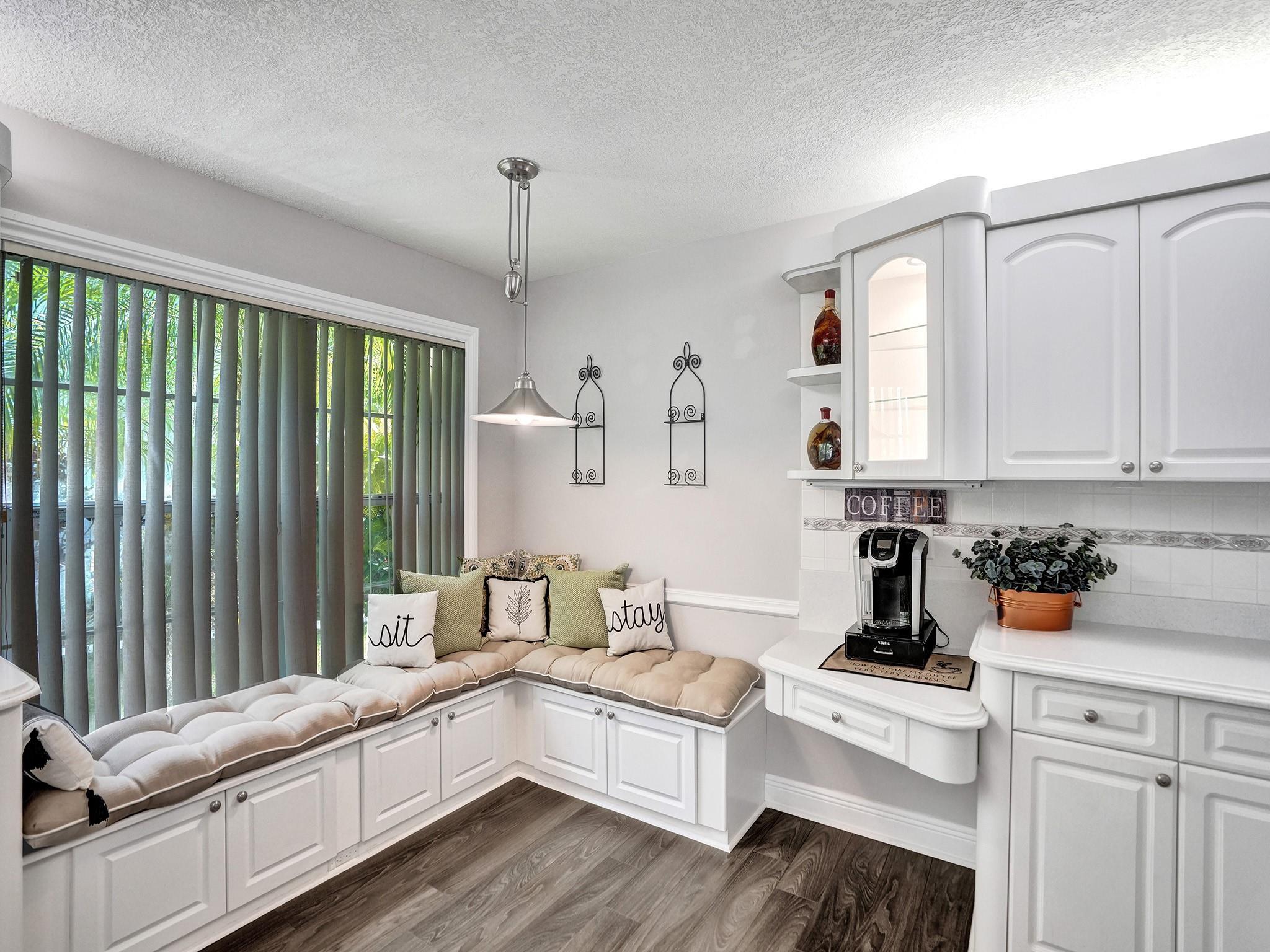 Embassy Lakes Ph II 141-4 - Residential