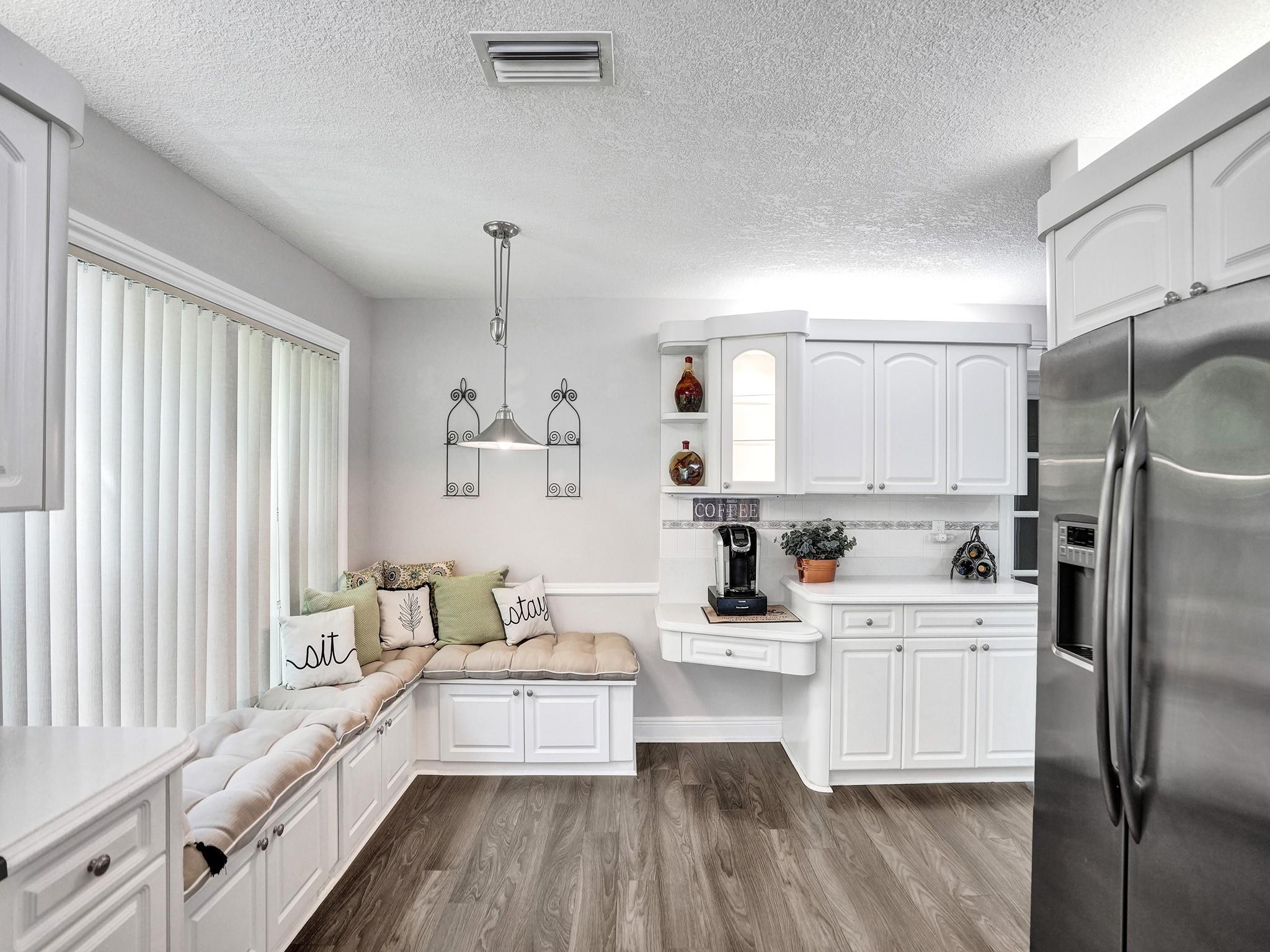 Embassy Lakes Ph II 141-4 - Residential