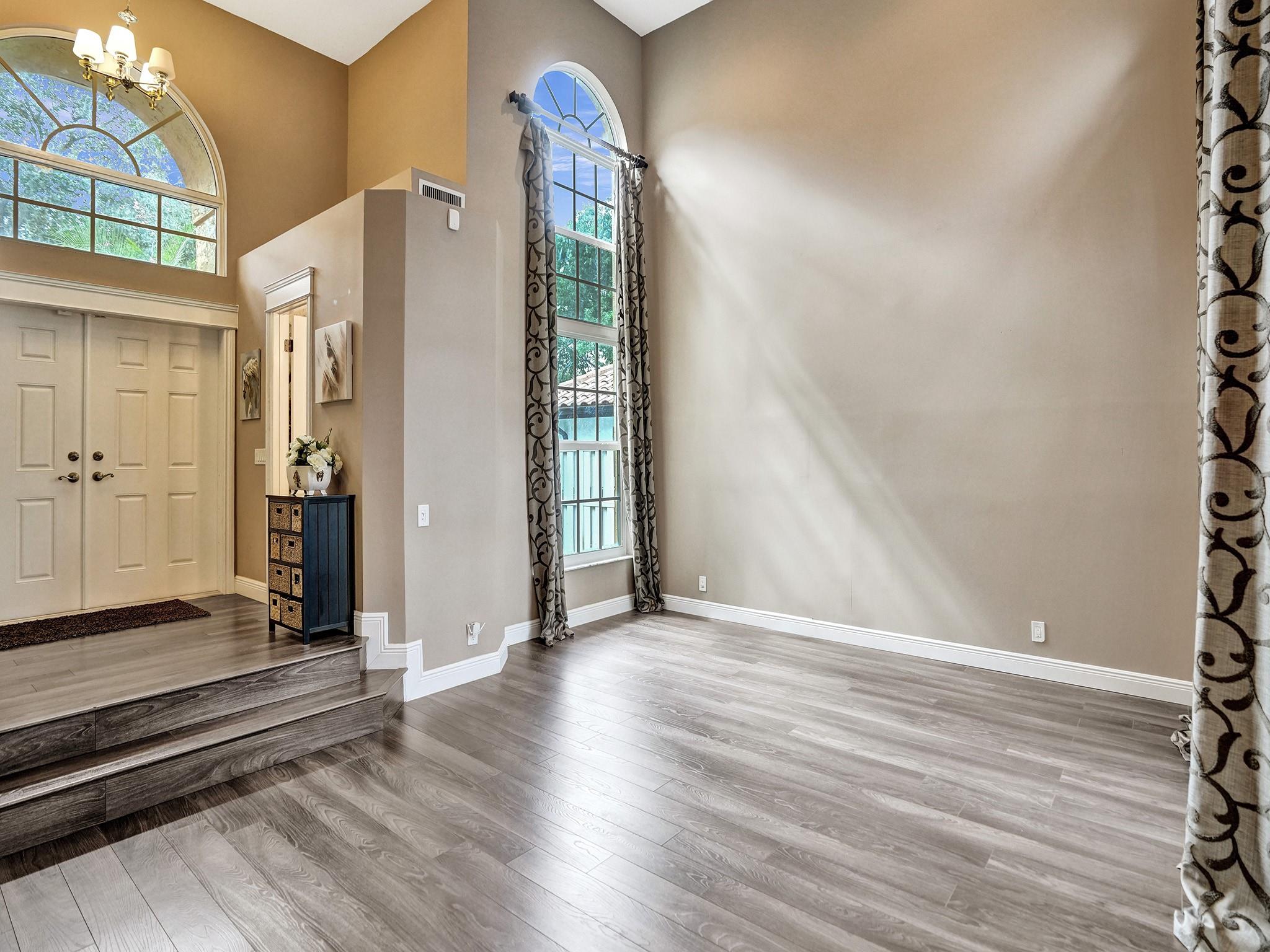 Embassy Lakes Ph II 141-4 - Residential