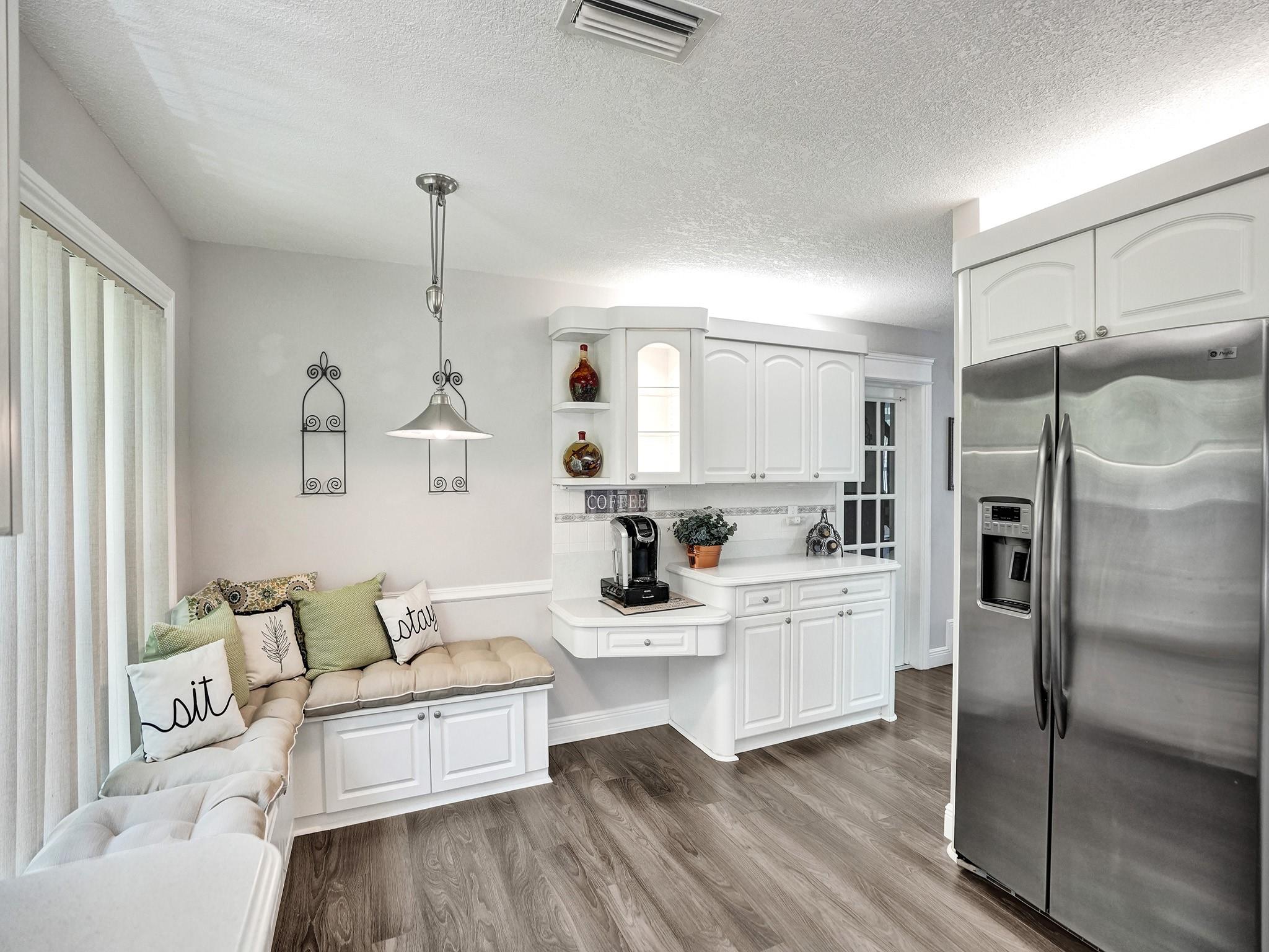 Embassy Lakes Ph II 141-4 - Residential