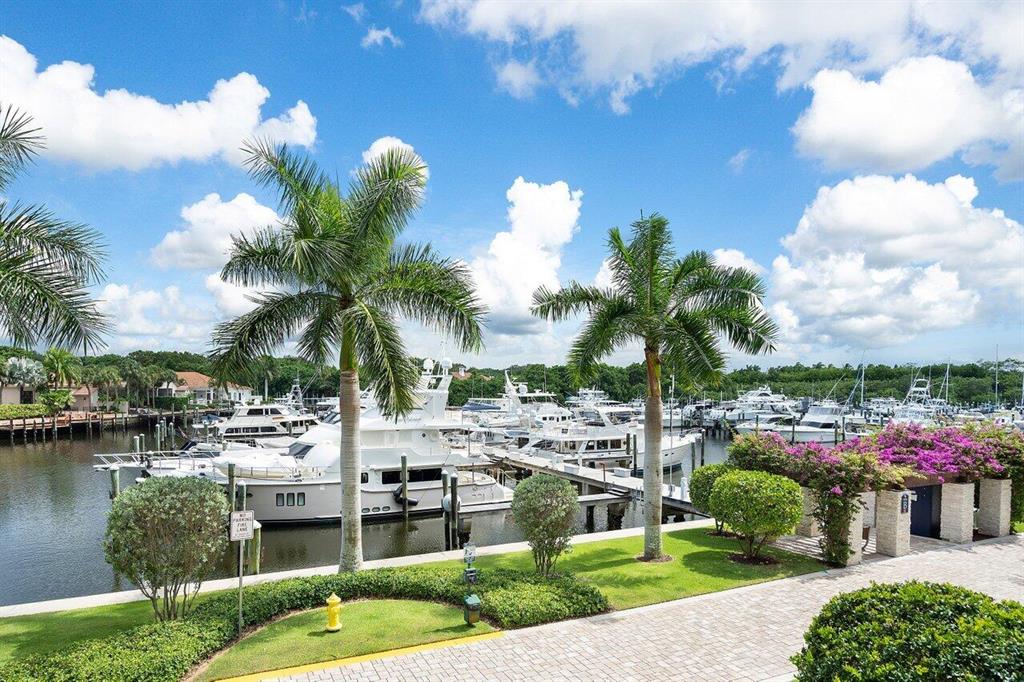 AZURE CONDO - Residential