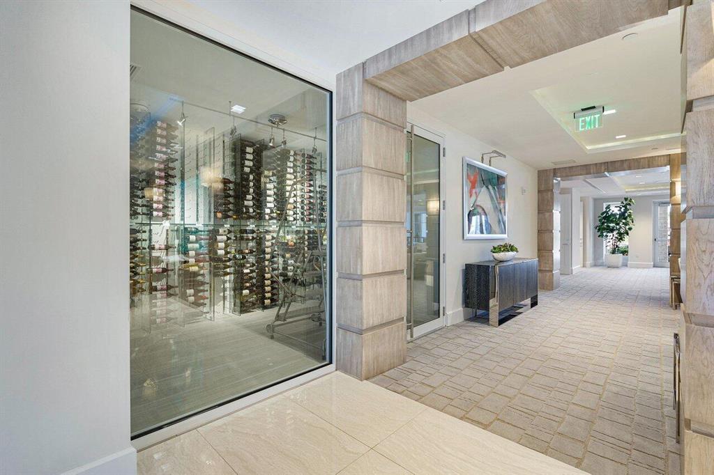 AZURE CONDO - Residential