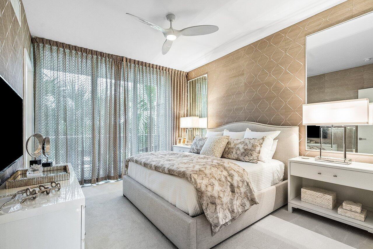 AZURE CONDO - Residential