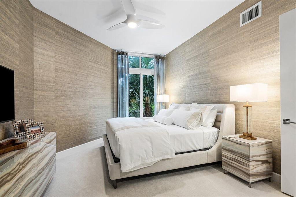 AZURE CONDO - Residential