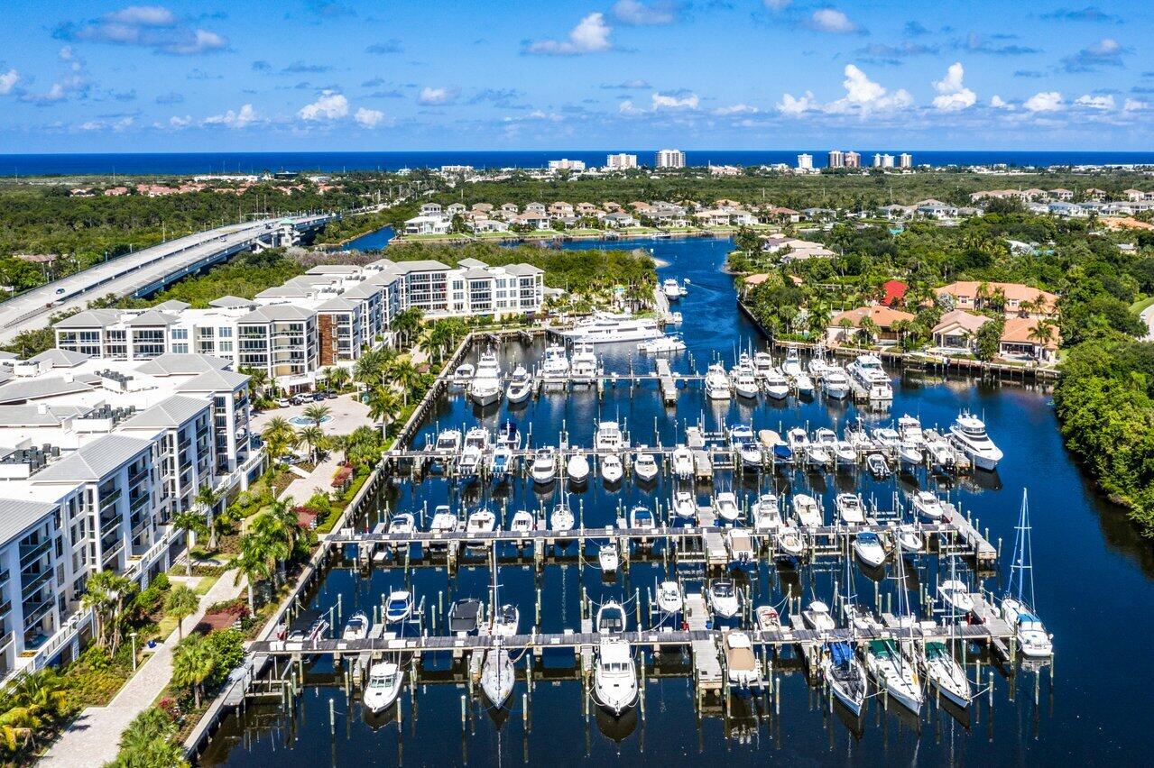 AZURE CONDO - Residential