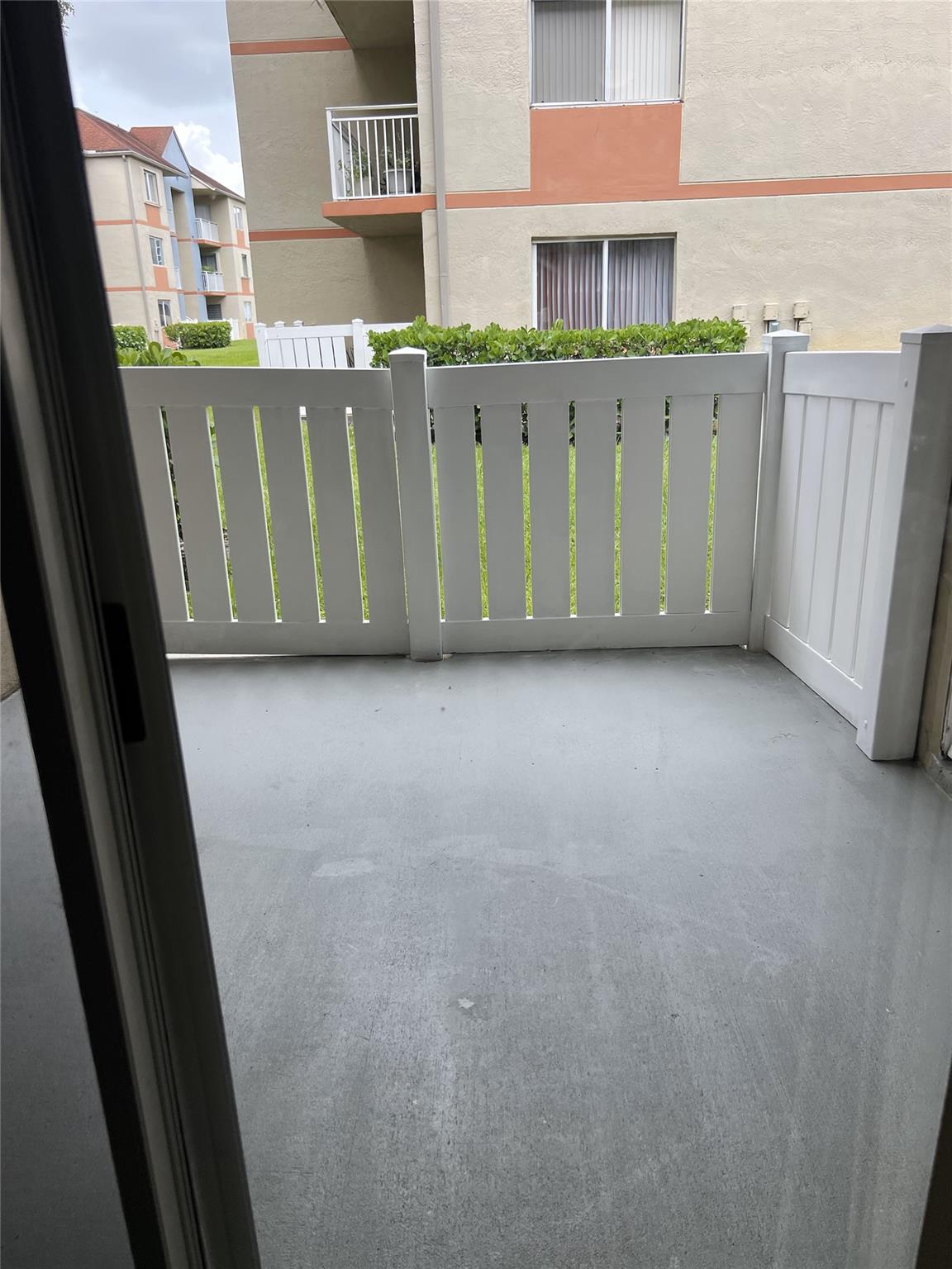 Villa Rustica I Condo - Residential Lease