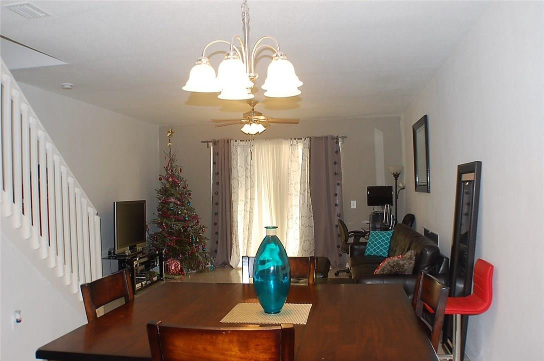 CATALINA LAKES - Residential