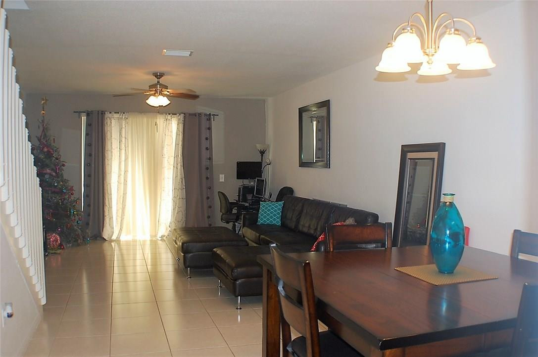 CATALINA LAKES - Residential