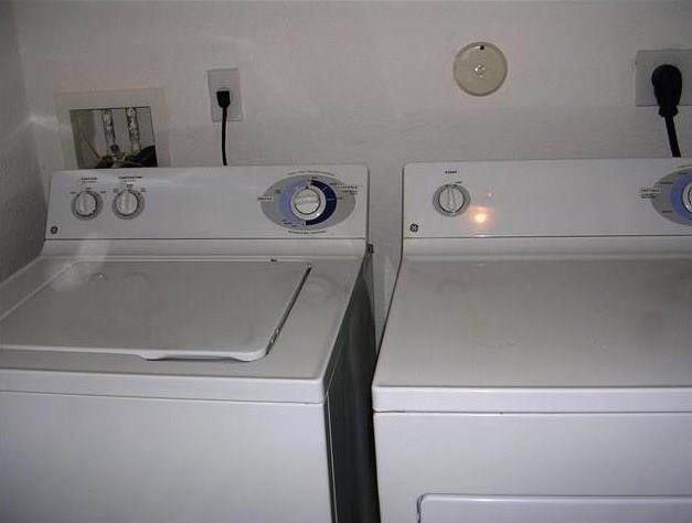 CATALINA LAKES - Residential