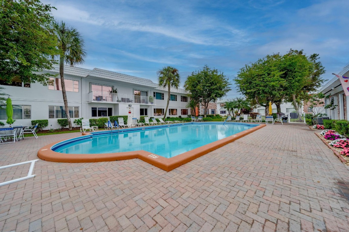 Virginian Apartments - Residential