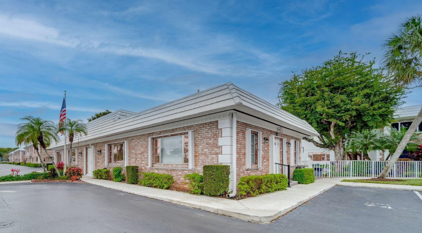Virginian Apartments - Residential