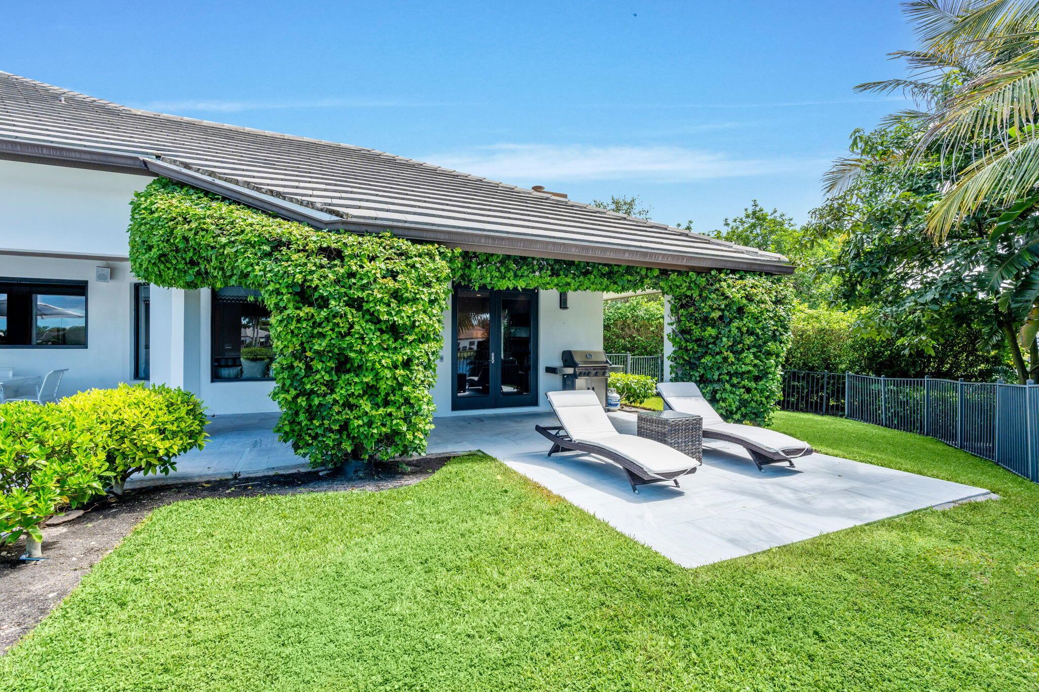 GREENVIEW COVE OF WELLING - Residential