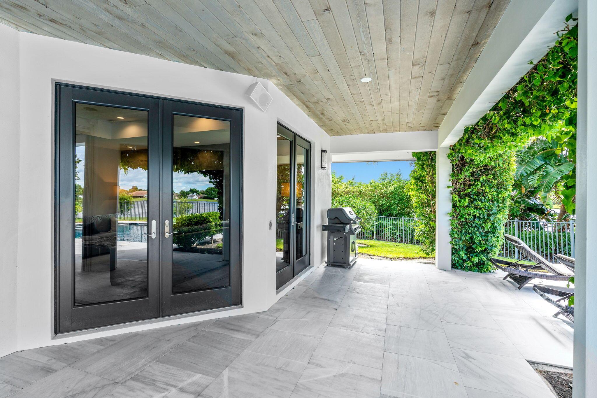 GREENVIEW COVE OF WELLING - Residential