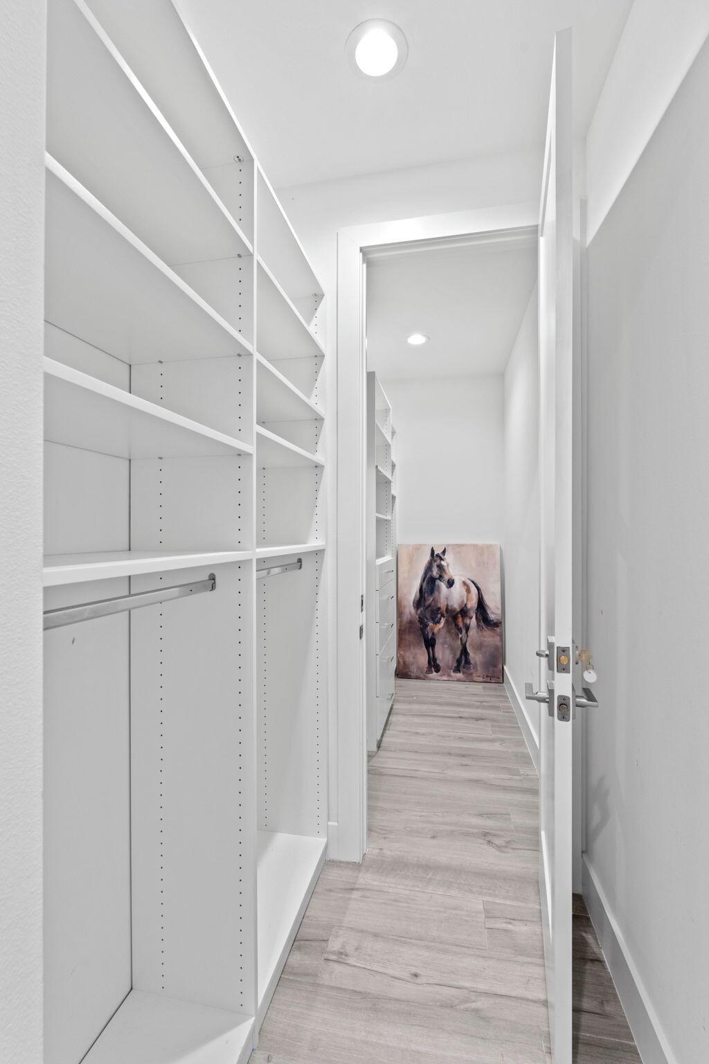 GREENVIEW COVE OF WELLING - Residential