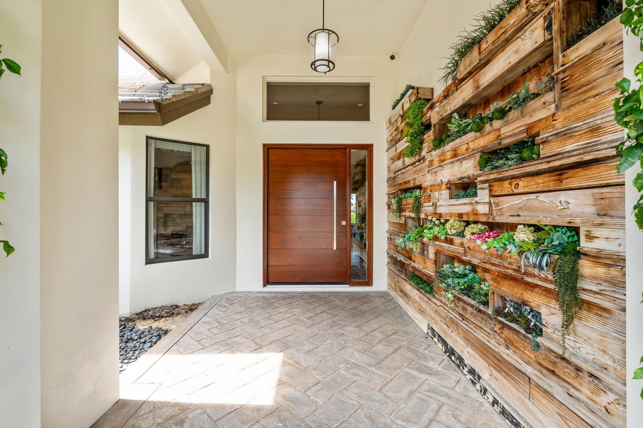 GREENVIEW COVE OF WELLING - Residential