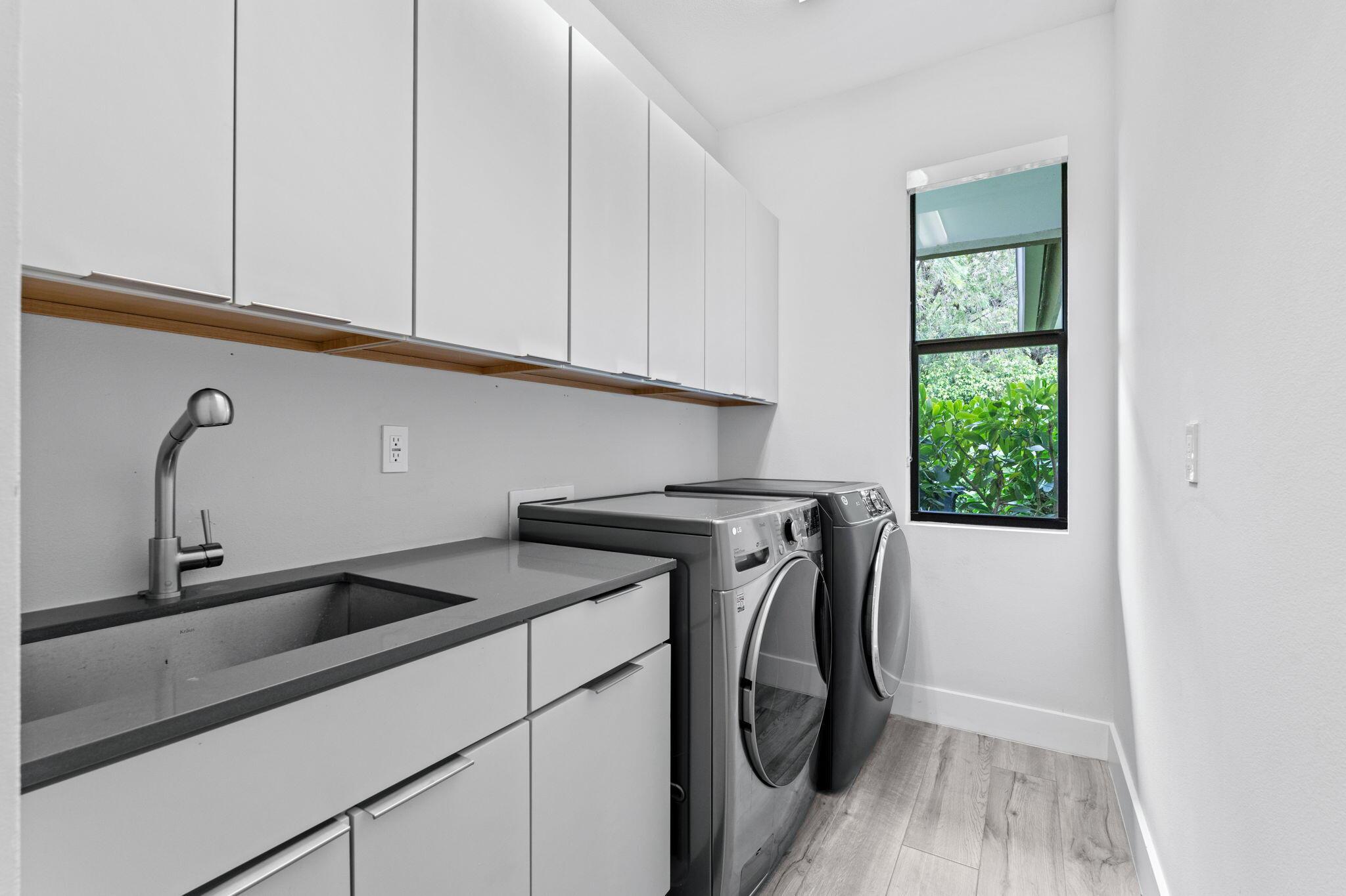 GREENVIEW COVE OF WELLING - Residential