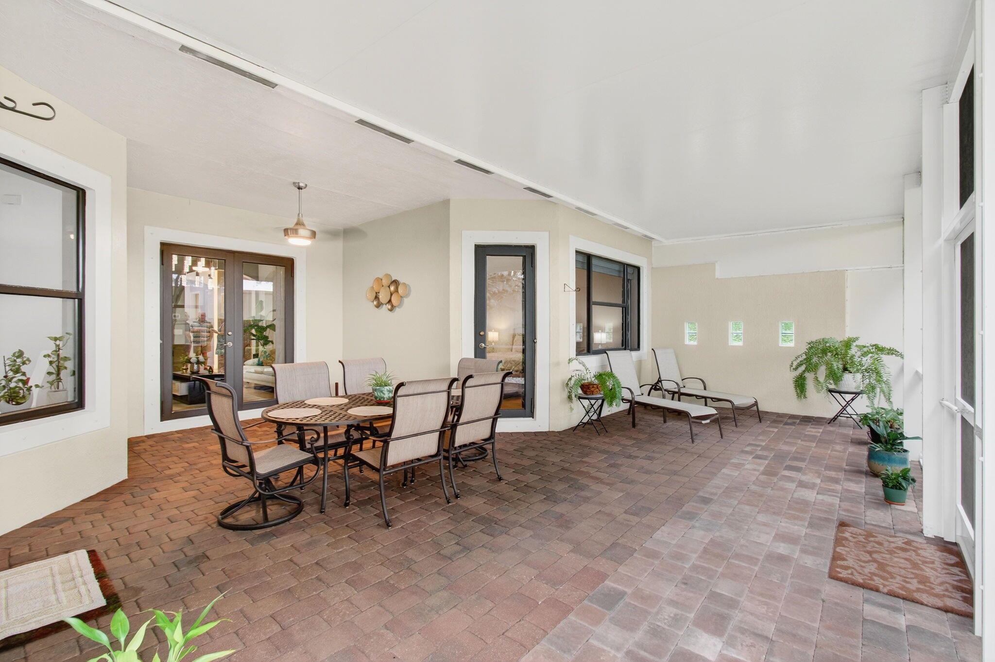 CASA BELLA - Residential