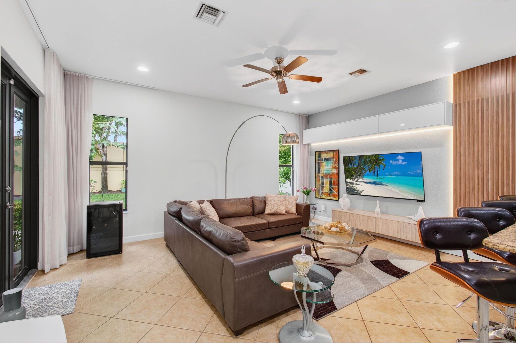 CASA BELLA - Residential