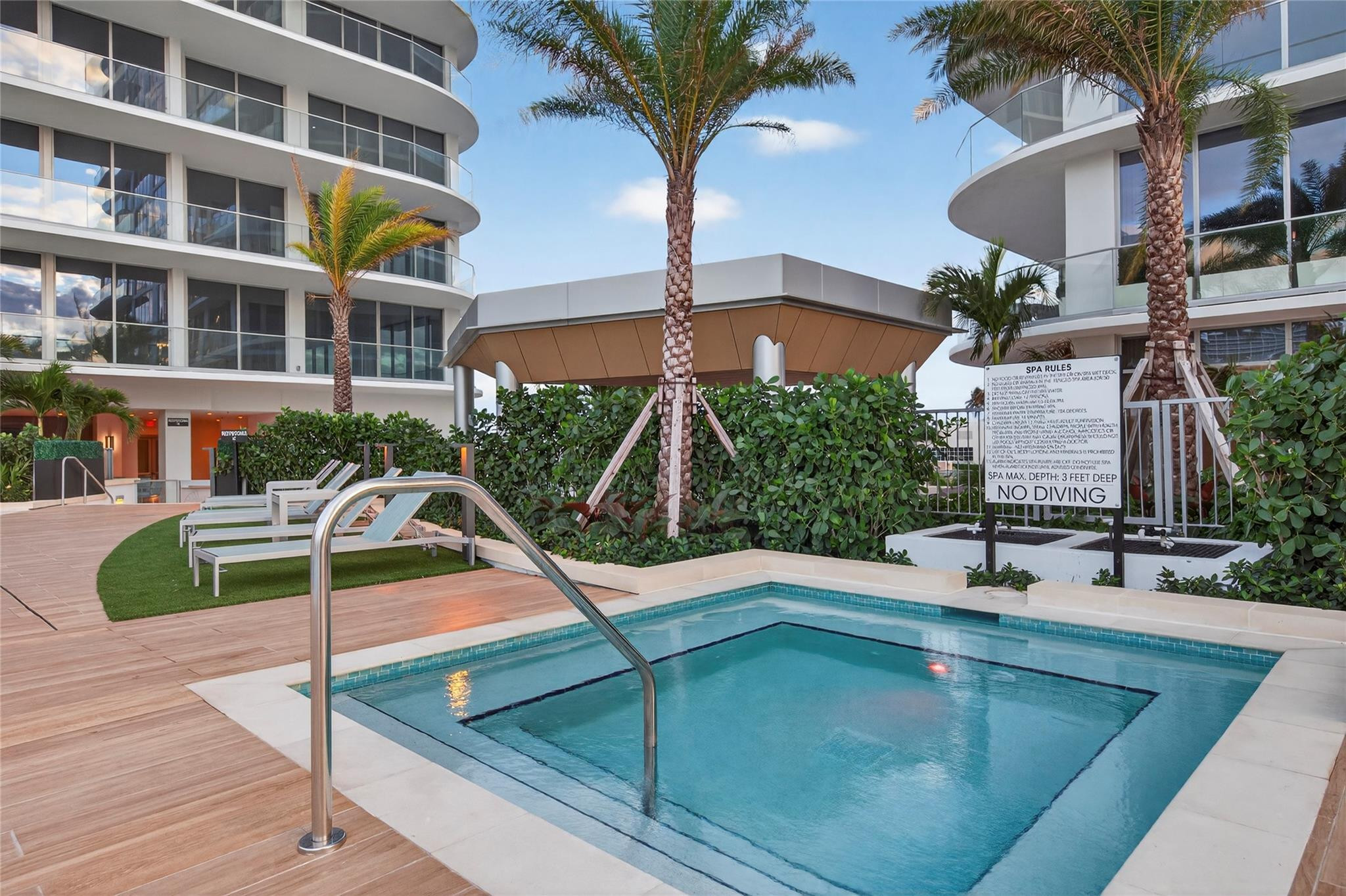 Selene Oceanfront - Residential Lease