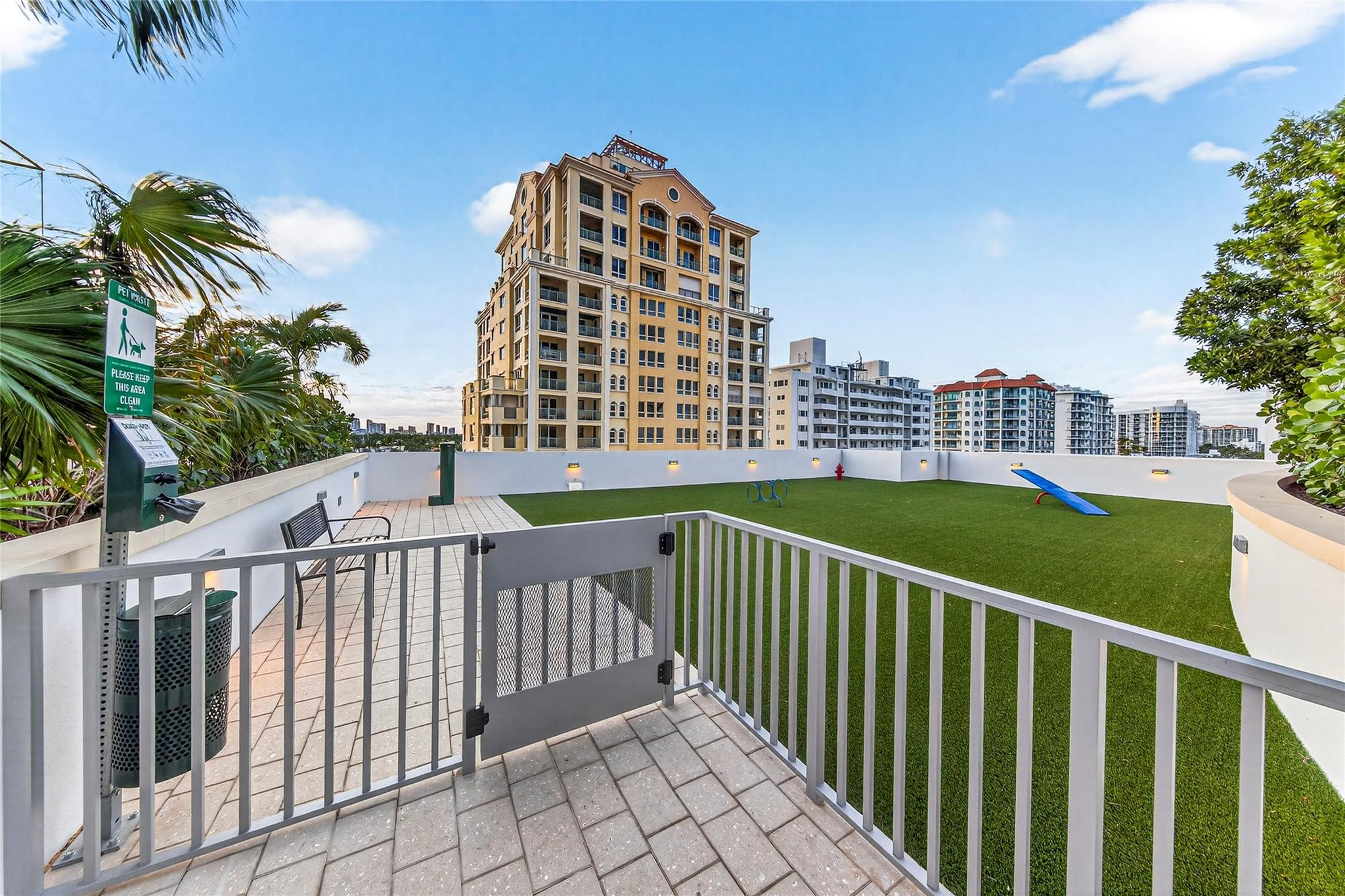 Selene Oceanfront - Residential Lease