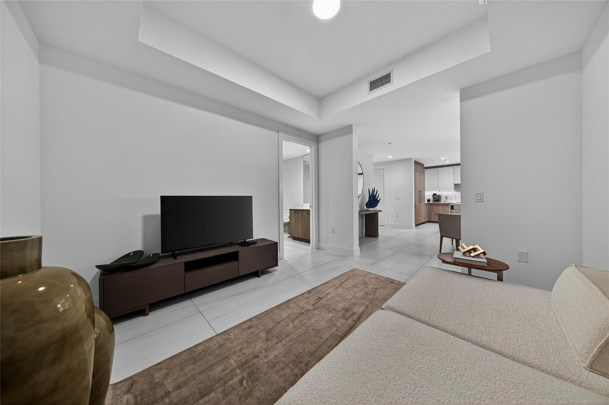 Selene Oceanfront - Residential Lease
