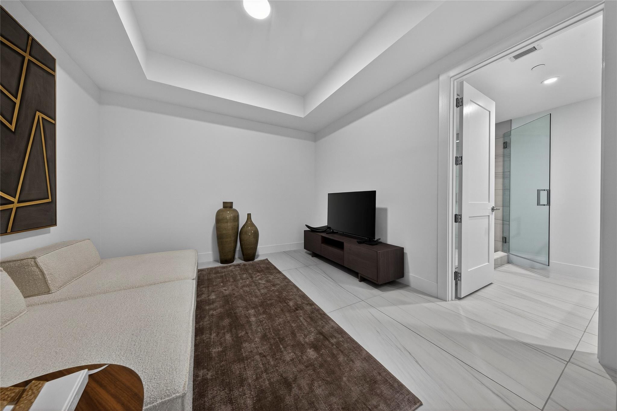 Selene Oceanfront - Residential Lease