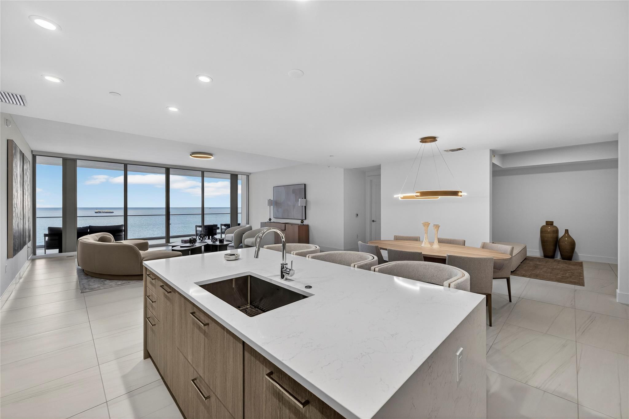 Selene Oceanfront - Residential Lease