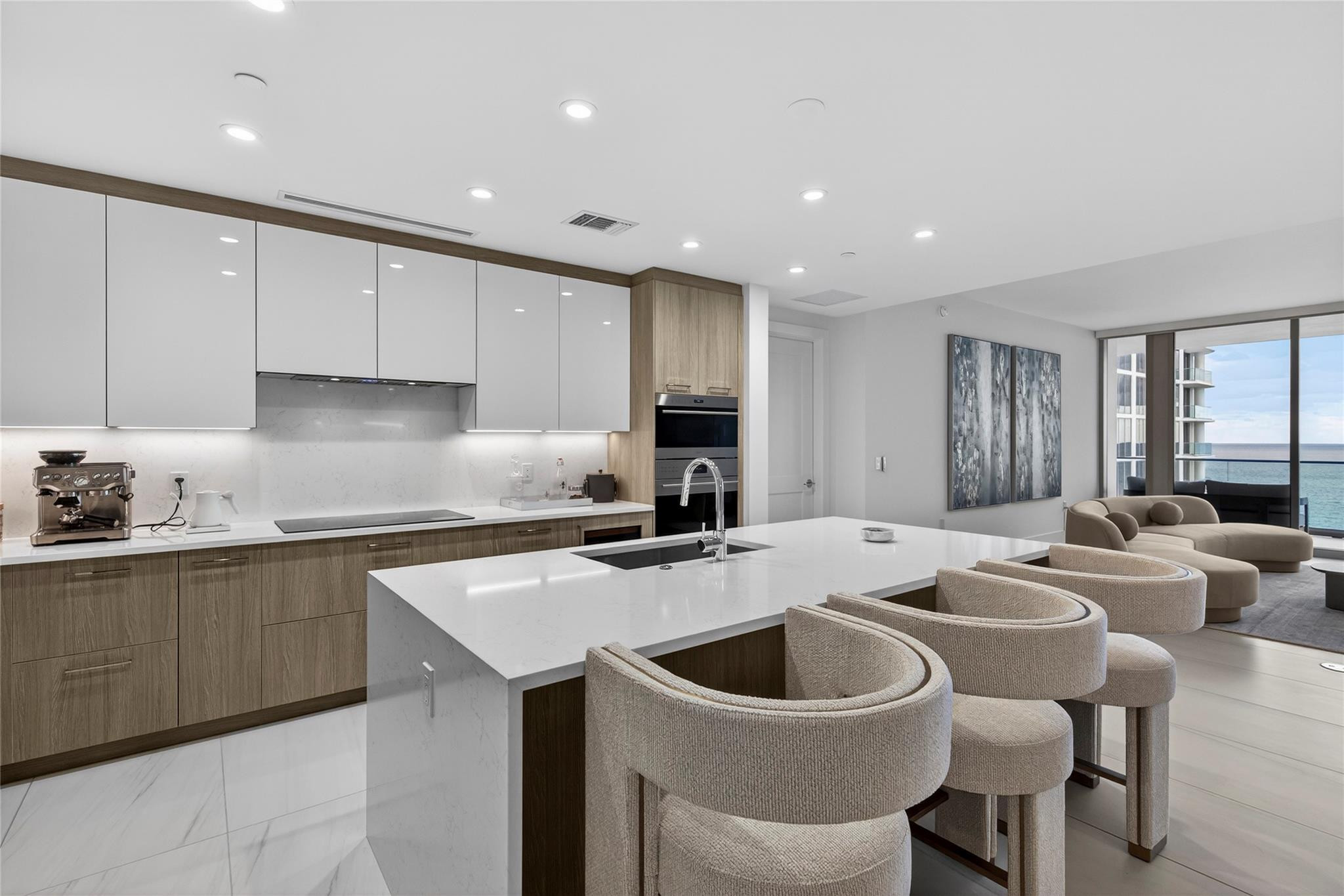 Selene Oceanfront - Residential Lease