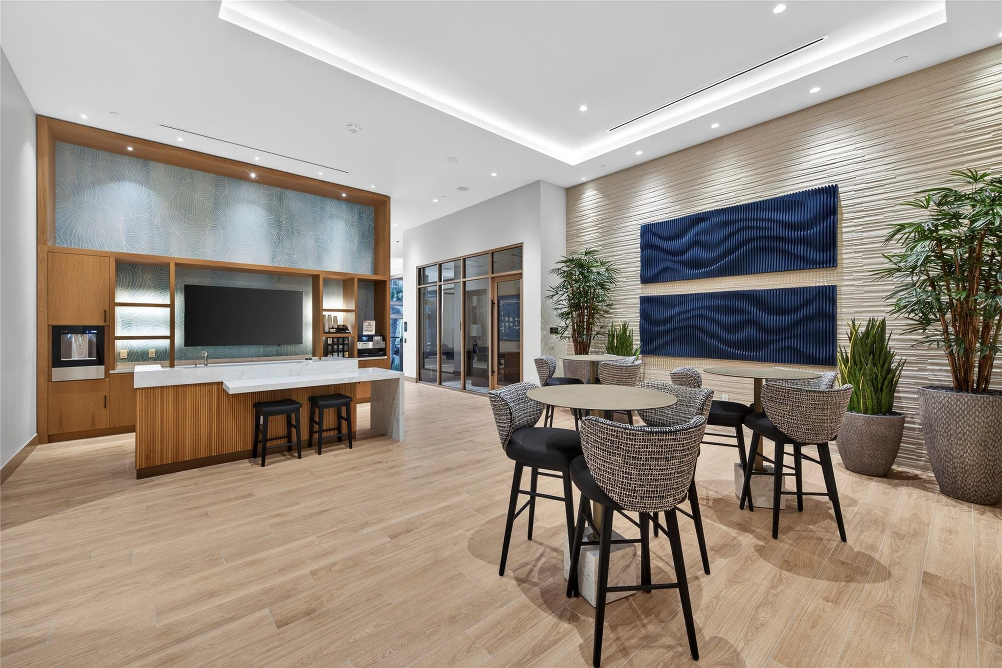 Selene Oceanfront - Residential Lease