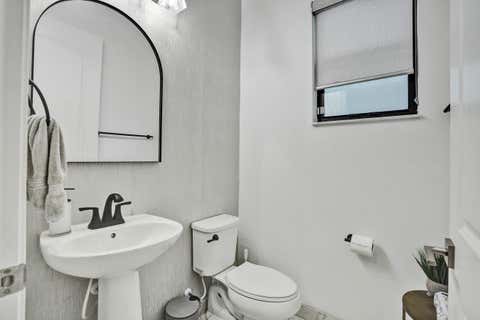 Tiny photo for 8655 NW 39TH Court, Coral Springs, FL 33065 (MLS # B26052611)