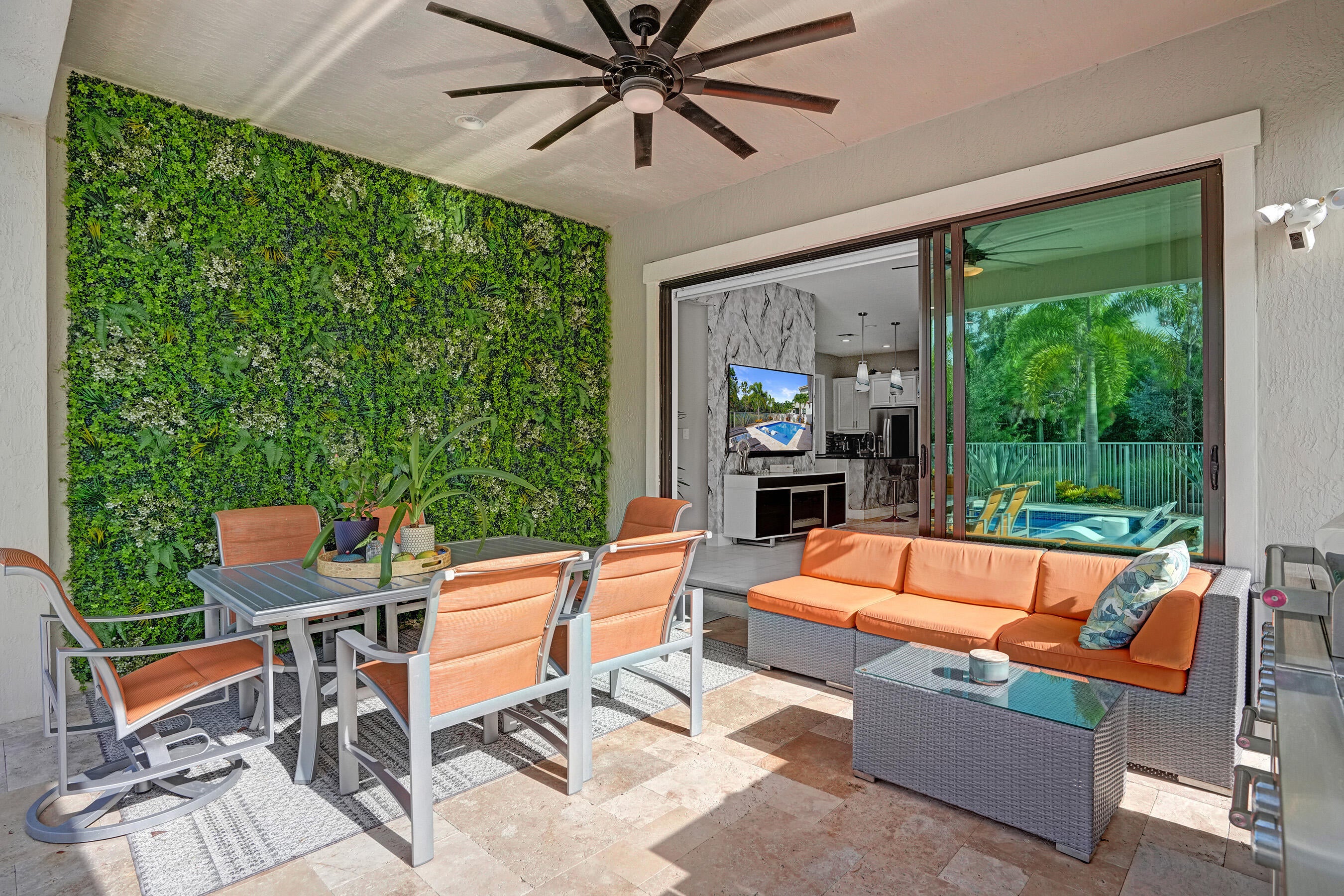 8655 NW 39TH Court