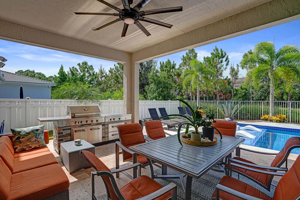 Photo of 8655 NW 39TH Court, Coral Springs, FL 33065 (MLS # B26052611)