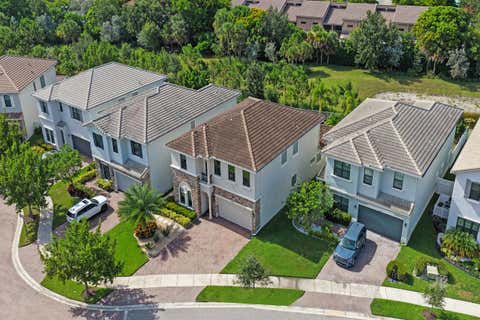 Tiny photo for 8655 NW 39TH Court, Coral Springs, FL 33065 (MLS # B26052611)