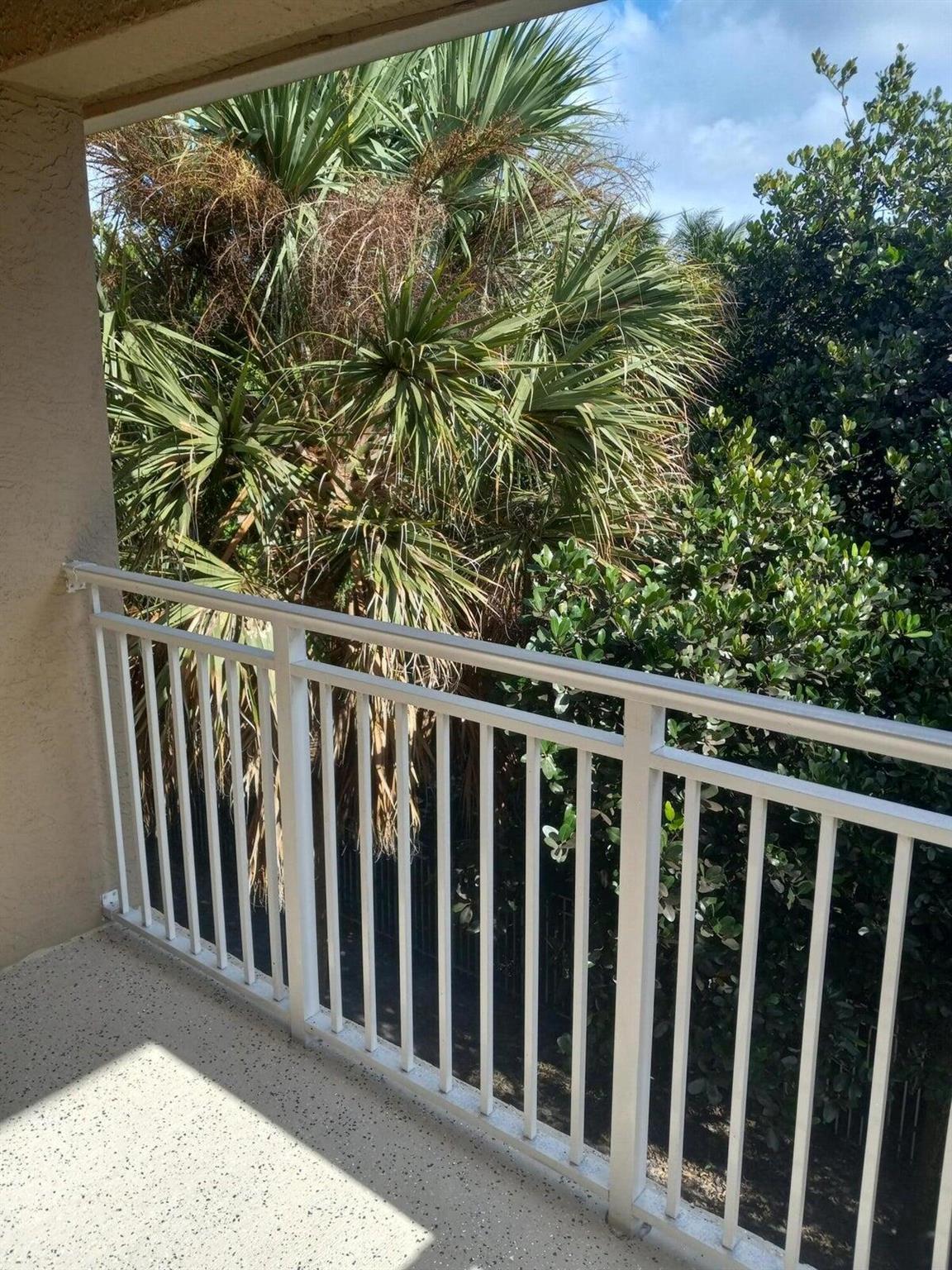 6410 Emerald Dunes Drive 307