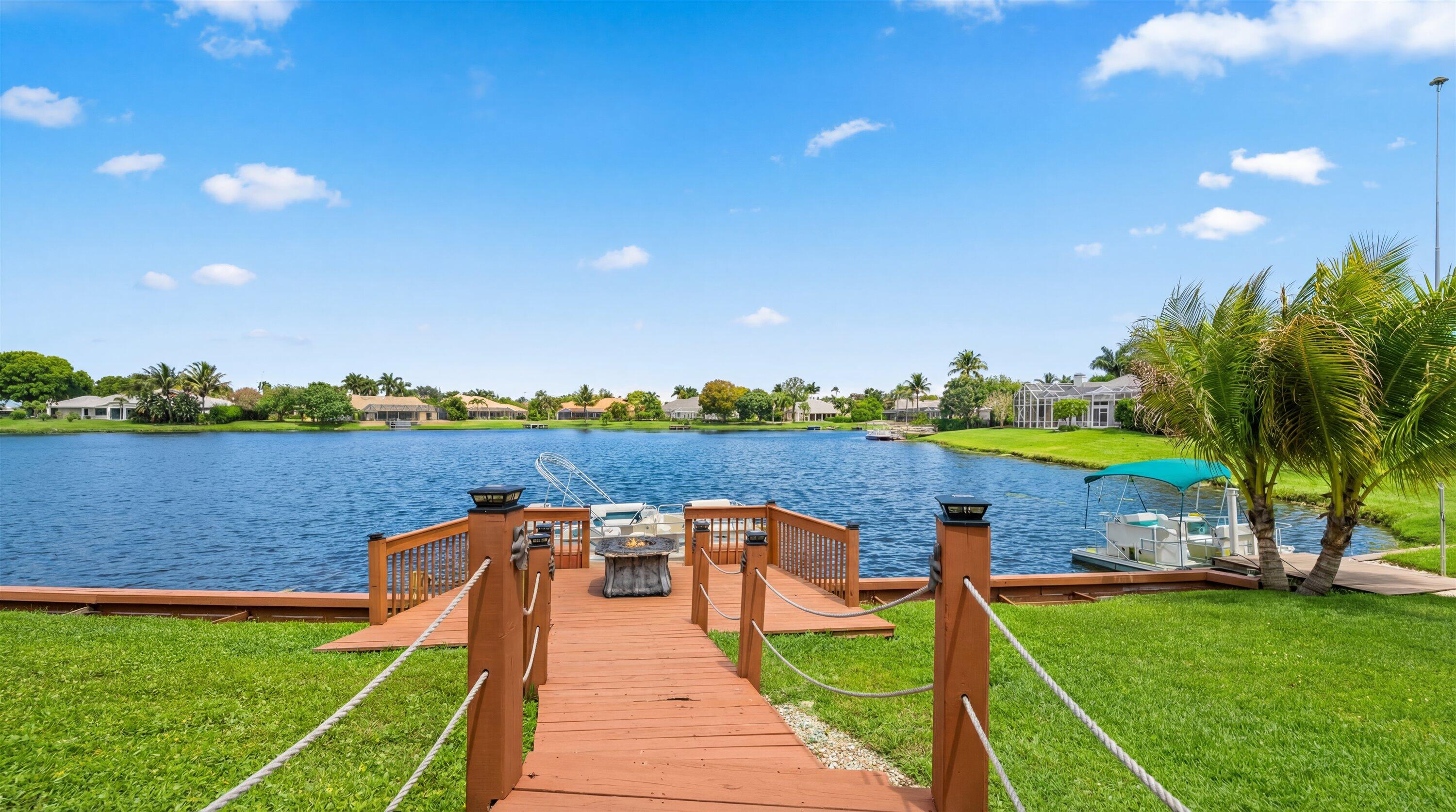 GREENVIEW COVE OF WELLINGTON - Residential