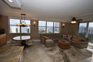 Boca Towers - Residential