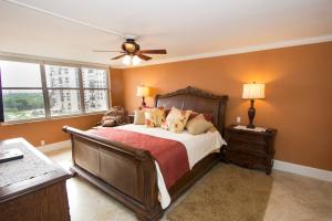 Boca Towers - Residential