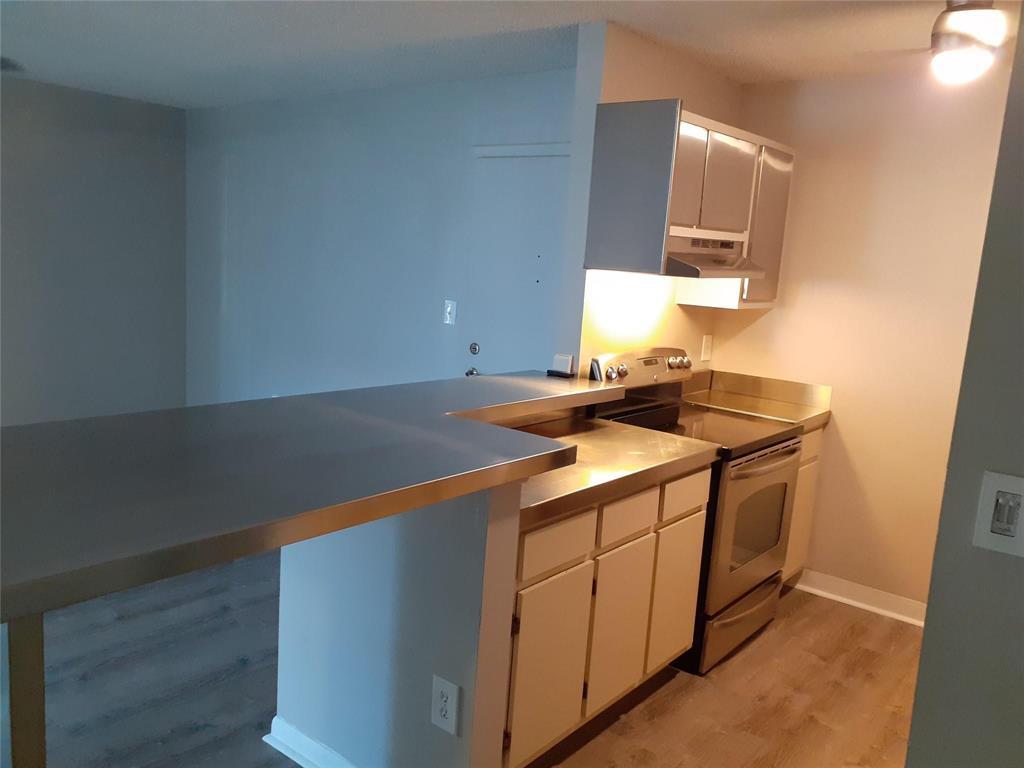 BELFORT CONDOMINIUM R - Residential