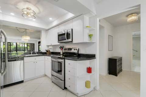 Tiny photo for 5121 Oak Hill Lane #412, Delray Beach, FL 33484 (MLS # B26026222)