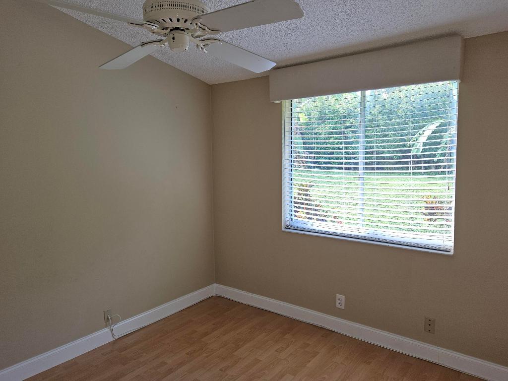 BOCA GARDENS - Residential Lease