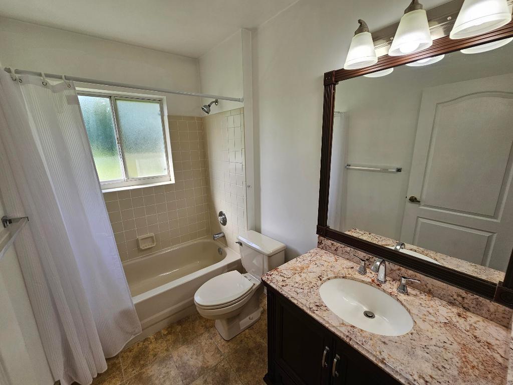 BOCA GARDENS - Residential Lease