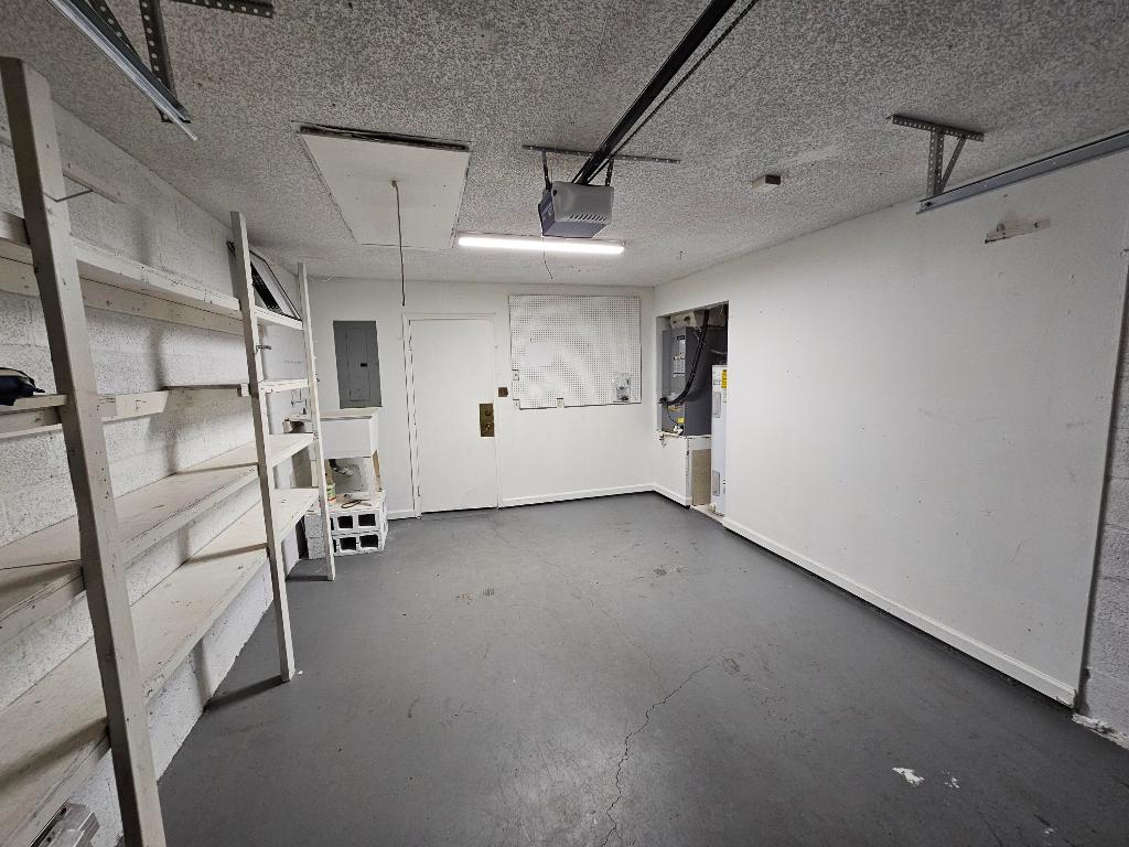 BOCA GARDENS - Residential Lease