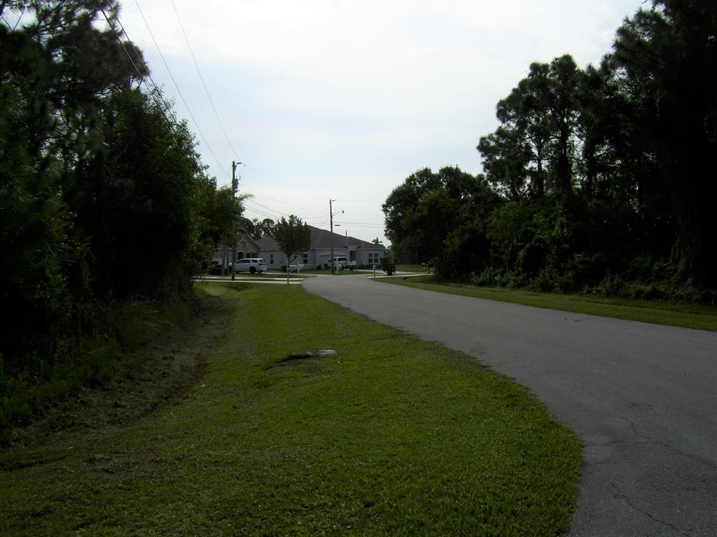 PORT ST LUCIE SECTION 47 - Land
