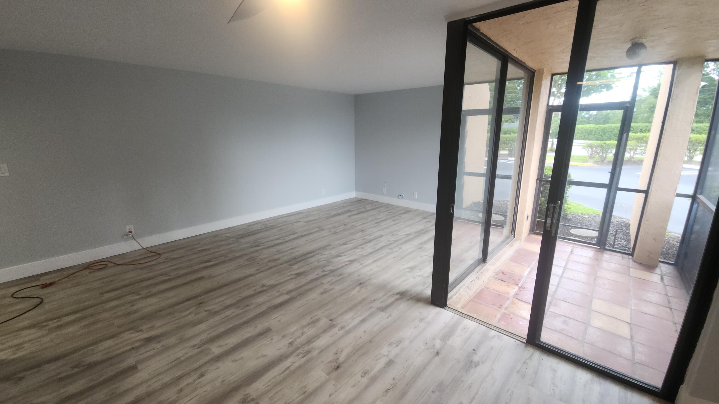 LAVERS DELRAY RACQUET CLUB CONDO - Residential